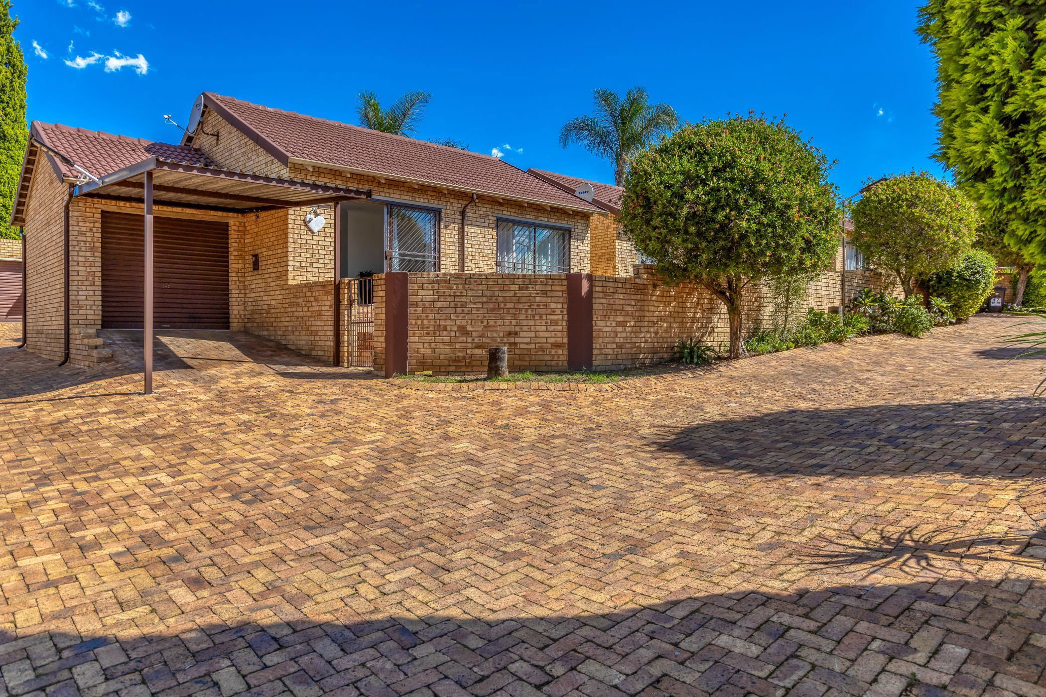 Townhouse let in Honeydew Ridge - RAL1717207