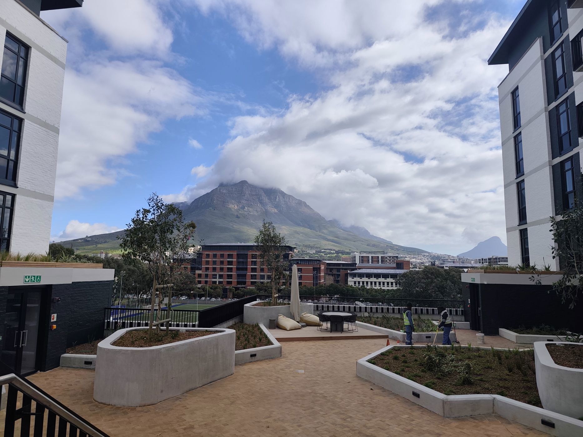 Apartment to rent in Observatory, Cape Town - RBL1711708