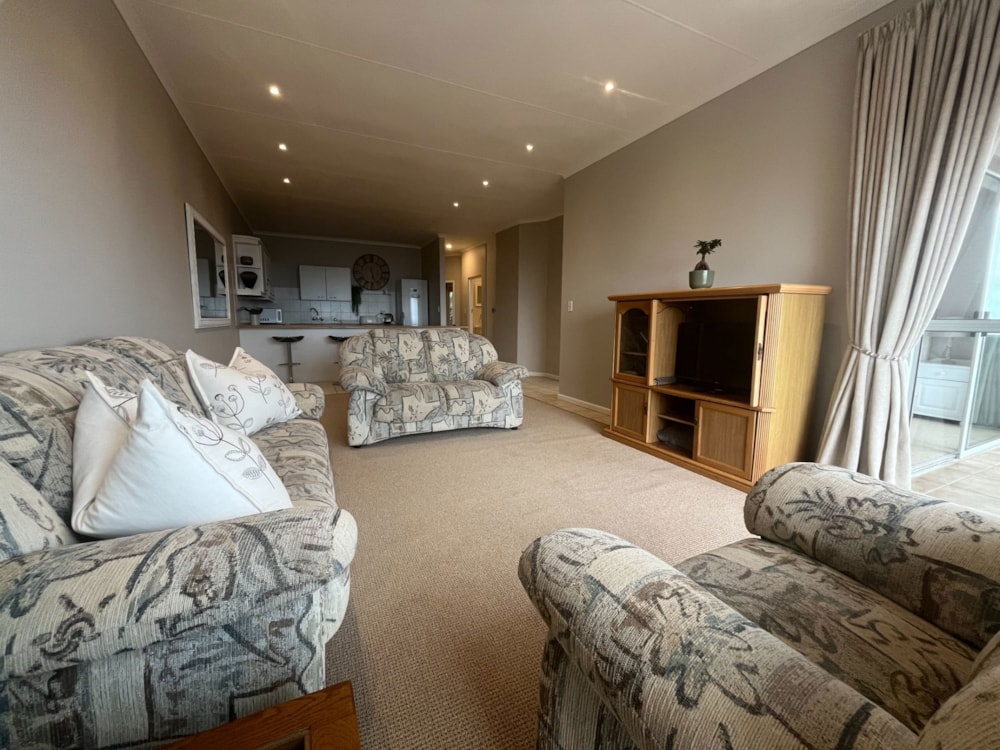 Townhouse to rent in Brenton on Sea - 1KG1711563 Townhouse to rent in Brenton on Sea - 1KG1711563