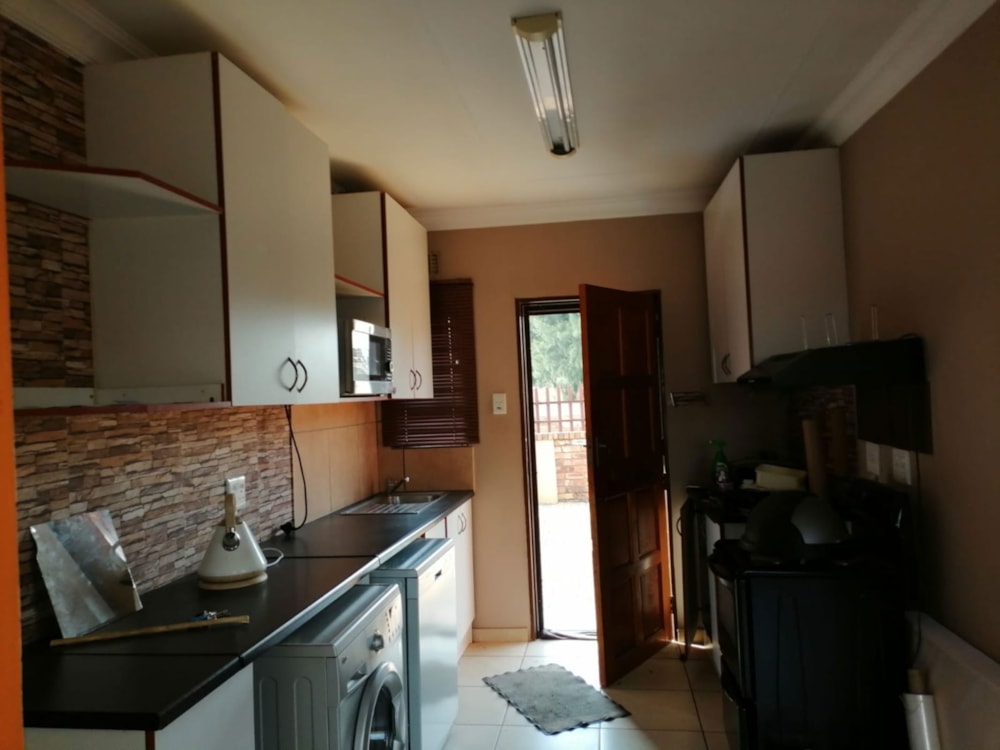 House for sale in Krugersrus - 1SP1711581