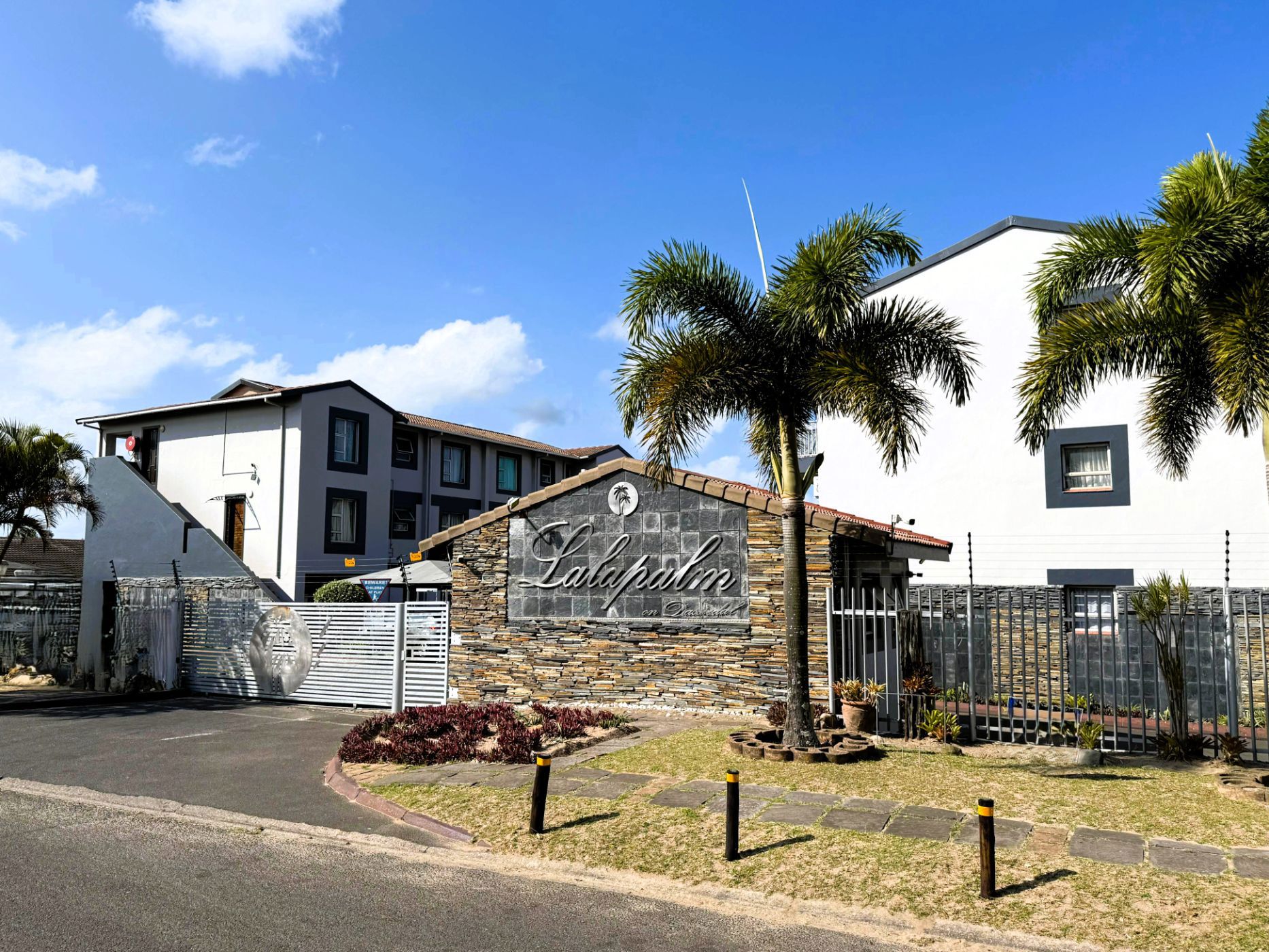 Apartment for sale in Wildenweide - 1RY1711608