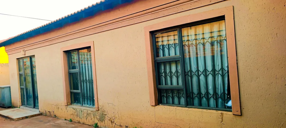 House for sale in Vosloorus - BOK1711715 House for sale in Vosloorus - BOK1711715