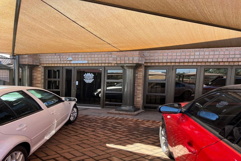 Commercial Building to rent in Model Park - 1WD1711639 Commercial Building to rent in Model Park - 1WD1711639