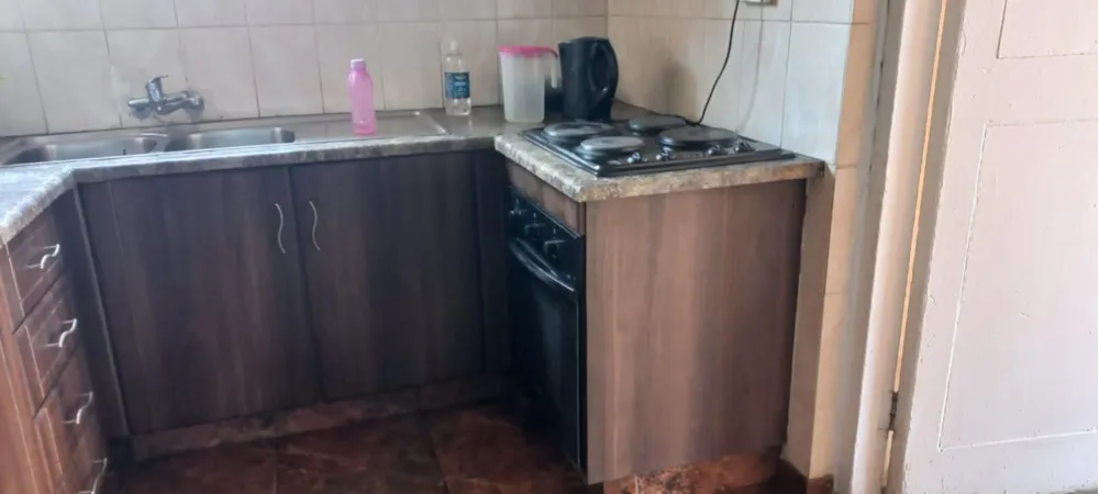 House sold in Vereeniging Central - 1VT1711649