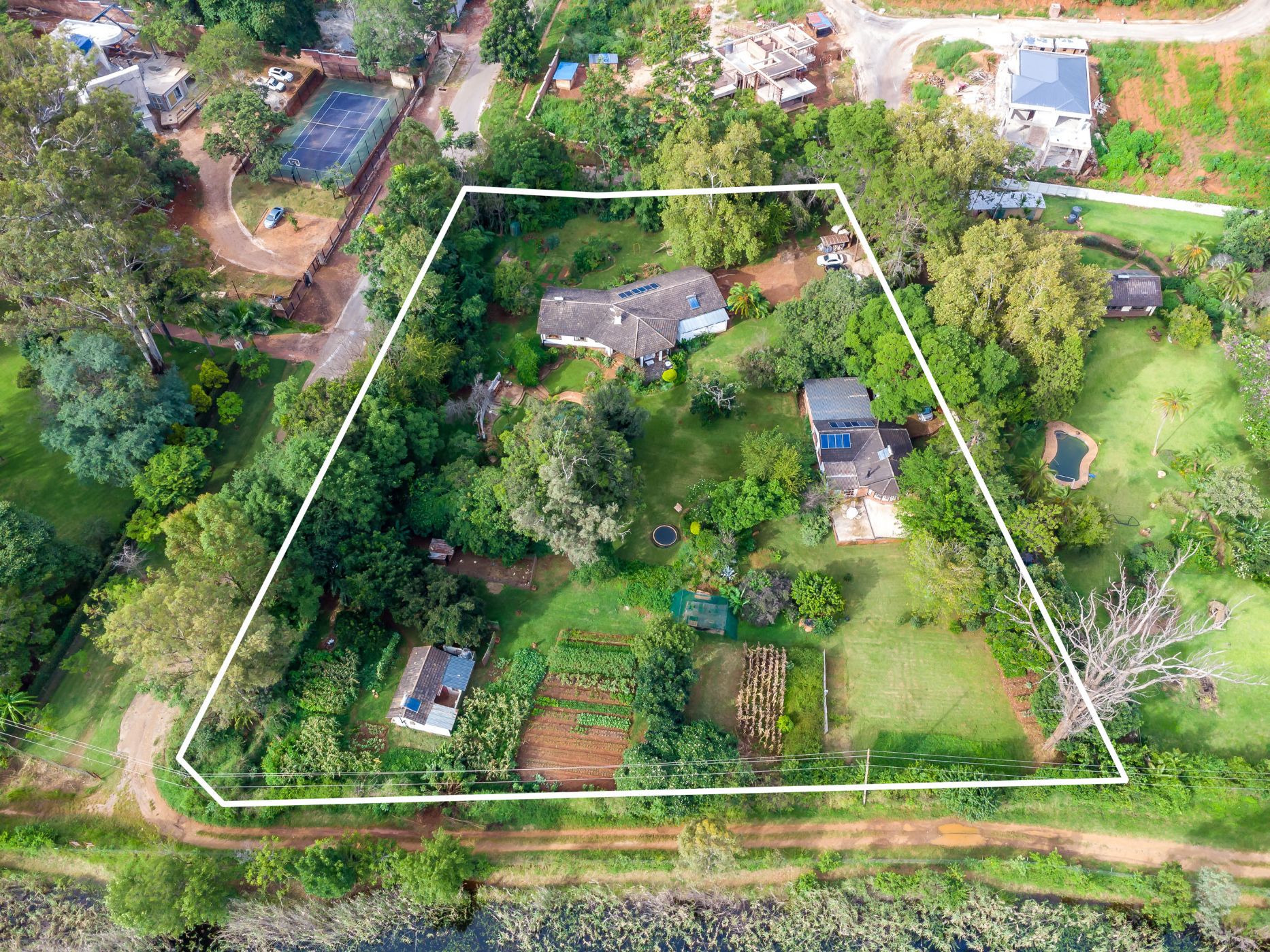 House for sale in Glen Lorne, Zimbabwe - 3ZB1711677