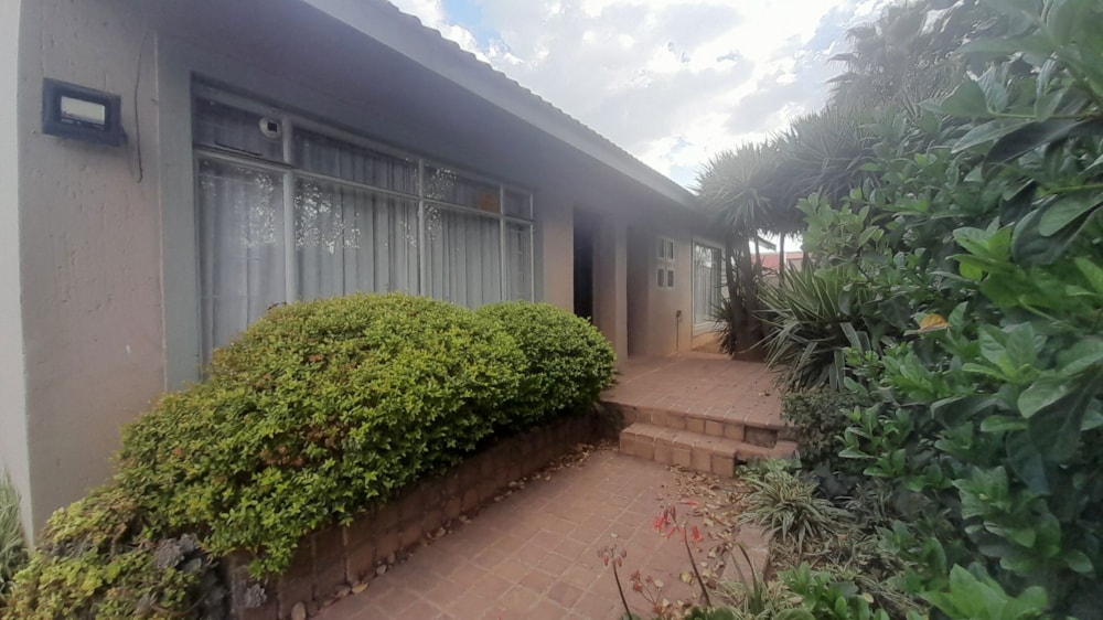House for sale in Vanderbijlpark SE 4 - 1VT1711673 House for sale in Vanderbijlpark SE 4 - 1VT1711673