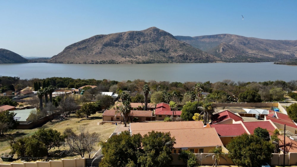 Guesthouse for sale in Olifantsnek - 1RU1711965