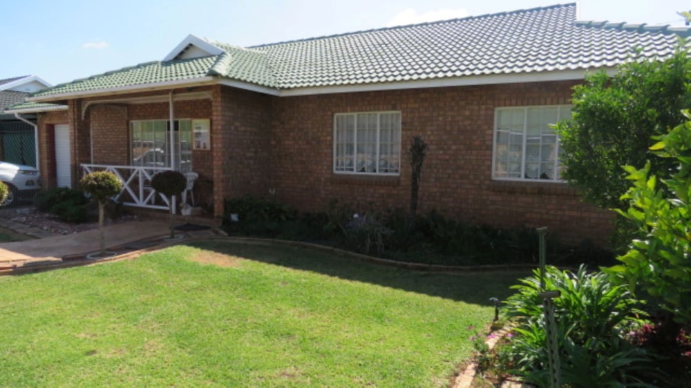 House for sale in Bela Bela - 1MDM1711690