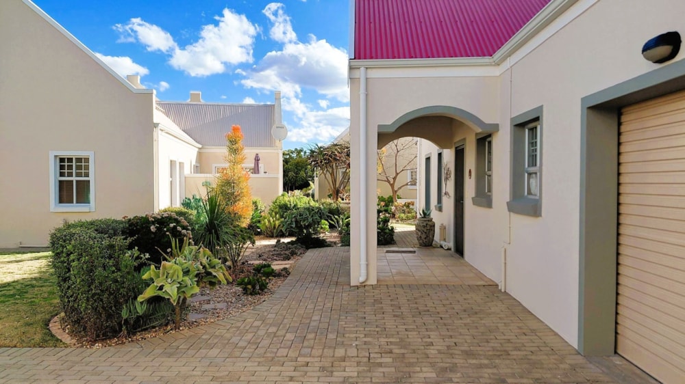Retirement apartment sold in Oudtshoorn North - 1OU1711867