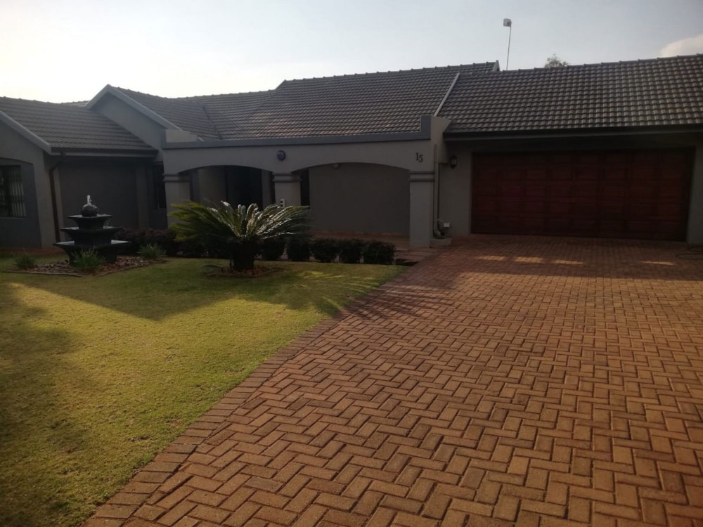 House for sale in Kanonkop, Middelburg, Mpumalanga - 1MD1711841