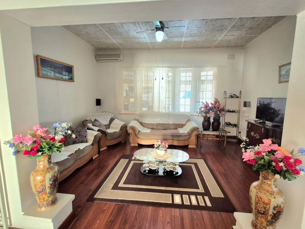 Semi-detached house sold in Glenwood, Durban - 1DA1711844 Semi-detached house sold in Glenwood, Durban - 1DA1711844