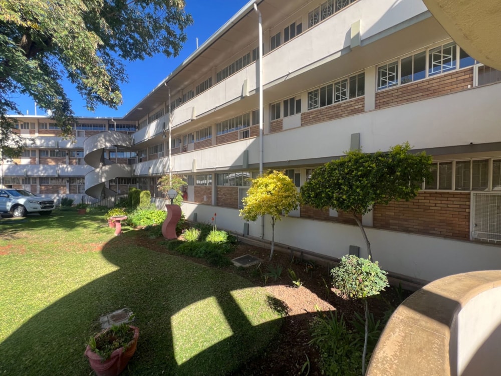 Apartment for sale in Middelpos - 1KAH1711879