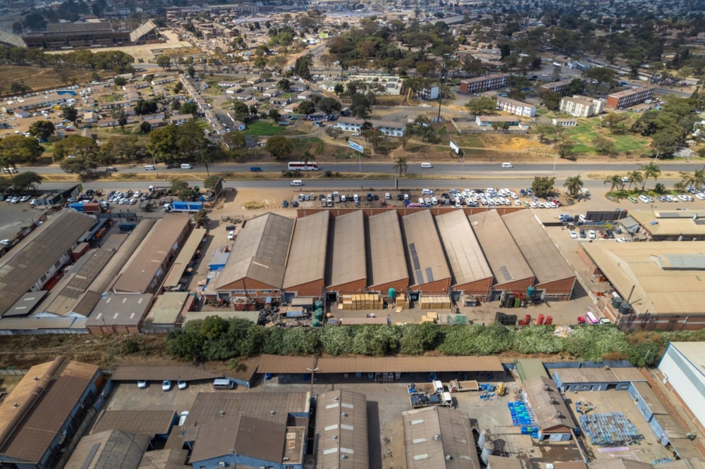 Commercial industrial property for sale in Southerton, Zimbabwe - 3ZB1711922