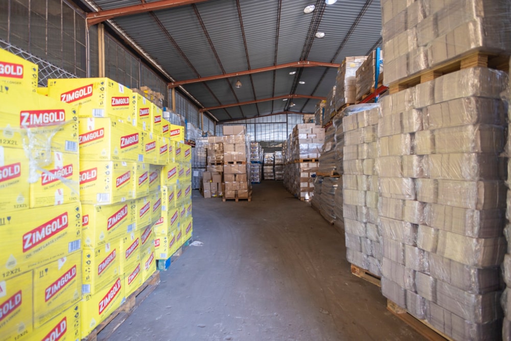 Commercial industrial property for sale in Graniteside, Zimbabwe - 3ZB1711926 Commercial industrial property for sale in Graniteside, Zimbabwe - 3ZB1711926