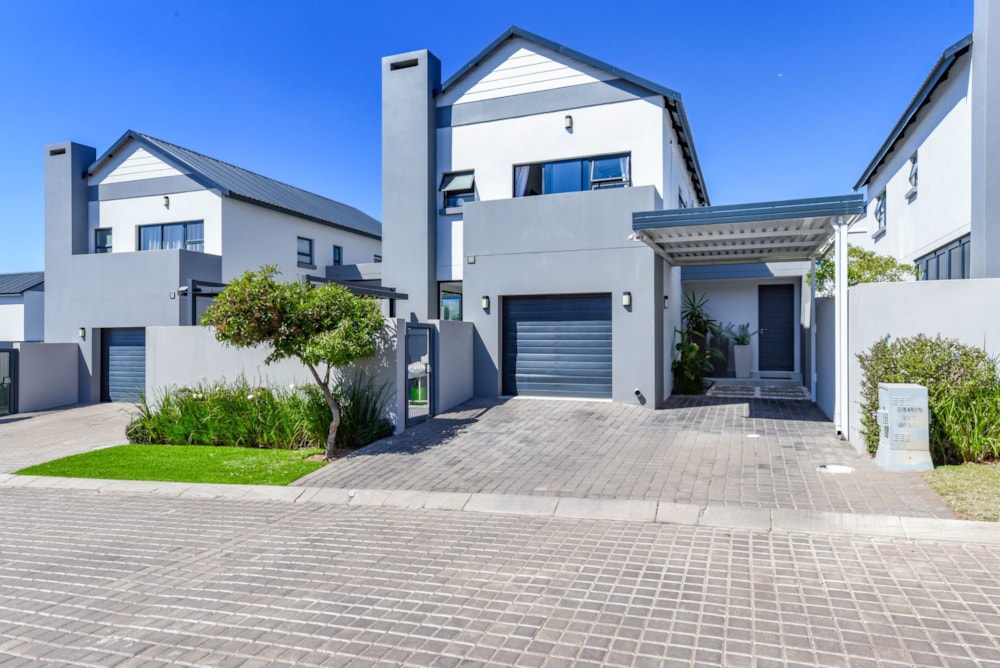 Cluster for sale in Broadacres - FW1711987 Cluster for sale in Broadacres - FW1711987