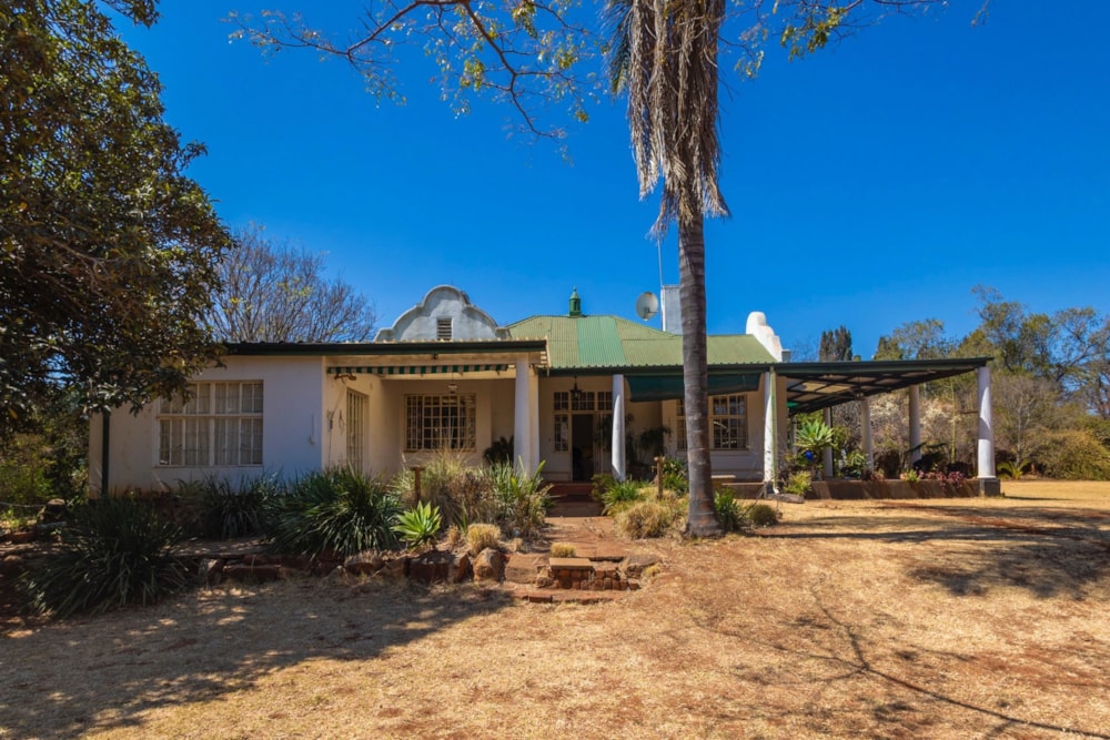 House for sale in Mount Pleasant, Zimbabwe - 3ZB1711959 House for sale in Mount Pleasant, Zimbabwe - 3ZB1711959