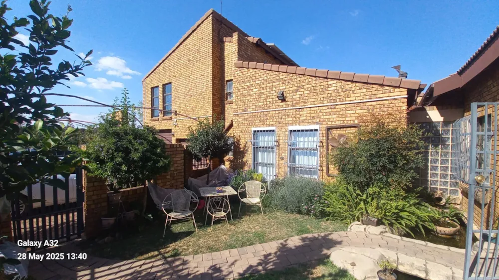 Double-storey house let in Bronkhorstbaai - PNL1718189 Double-storey house let in Bronkhorstbaai - PNL1718189