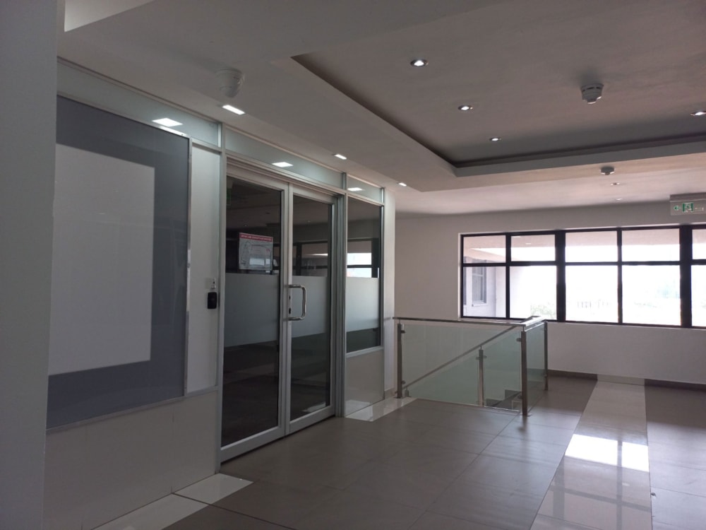 Commercial business to rent in Gaborone CBD, Botswana - 3BO1712139 Commercial business to rent in Gaborone CBD, Botswana - 3BO1712139