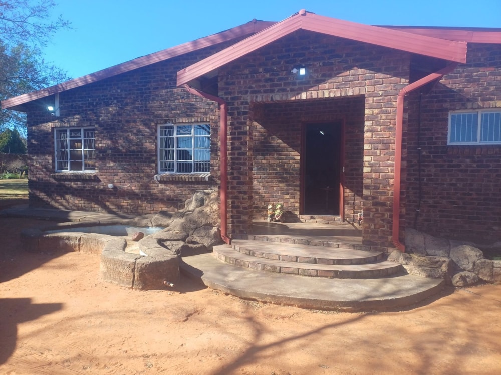 House for sale in Schweizer-Reneke - 1KJ1712061