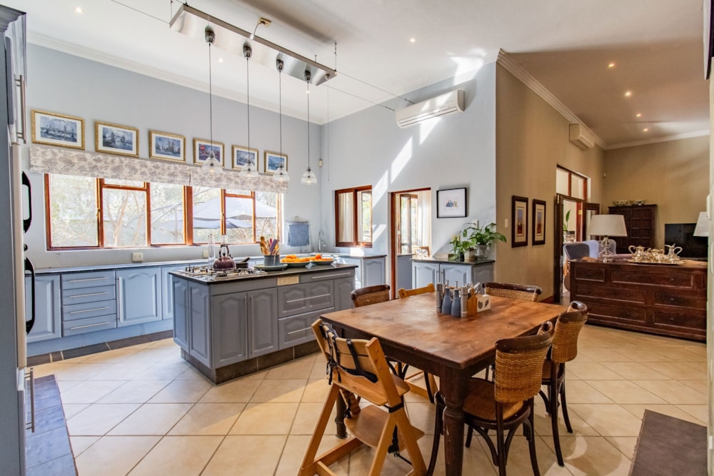 Security estate home to rent in Xanadu - 1HR1712130 Security estate home to rent in Xanadu - 1HR1712130