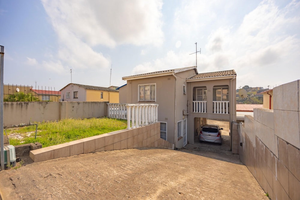 House for sale in Chatsworth, KwaZulu-Natal - 1WP1712140 House for sale in Chatsworth, KwaZulu-Natal - 1WP1712140