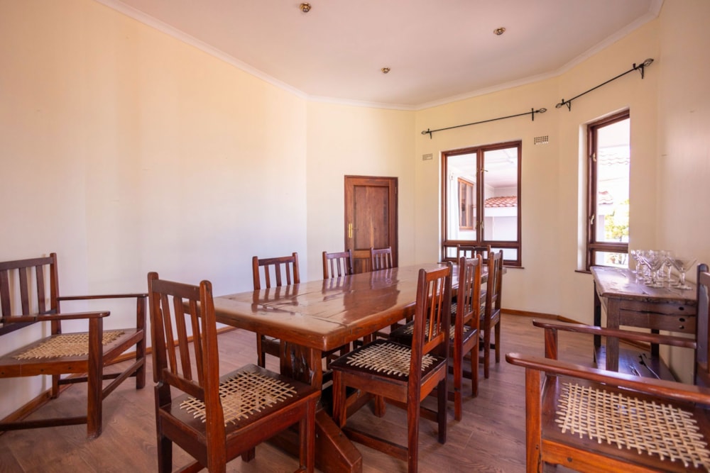 Double-storey house for sale in Borrowdale Brooke, Zimbabwe - 3ZB1712317