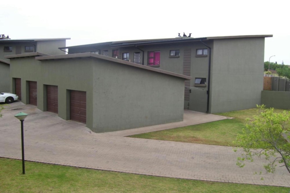 Townhouse for sale in Aerorand - 1MD1712318 Townhouse for sale in Aerorand - 1MD1712318