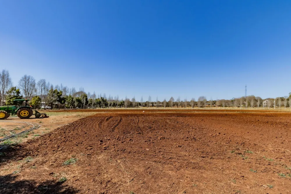 Mixed use farm sold in Skeerpoort - 1HR1712433 Mixed use farm sold in Skeerpoort - 1HR1712433