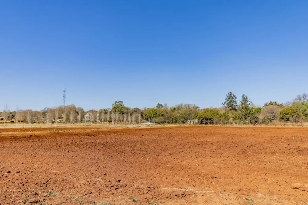 Mixed use farm sold in Skeerpoort - 1HR1712433 Mixed use farm sold in Skeerpoort - 1HR1712433