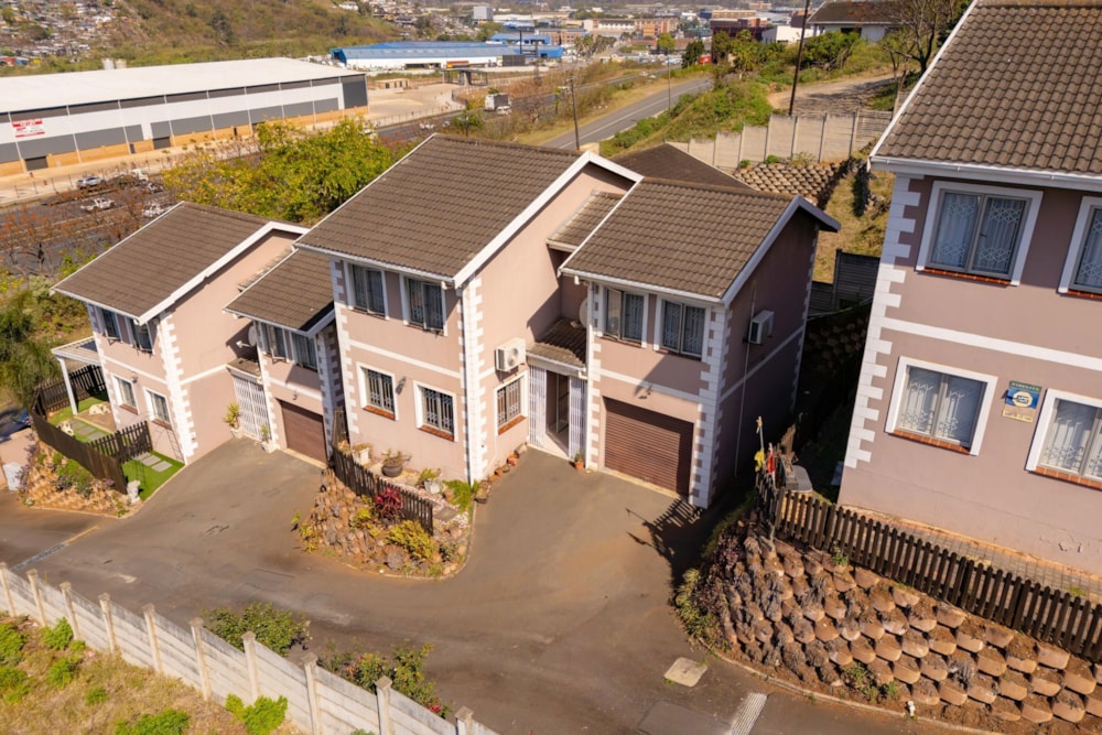 House for sale in Newlands East - 1WP1712417 House for sale in Newlands East - 1WP1712417