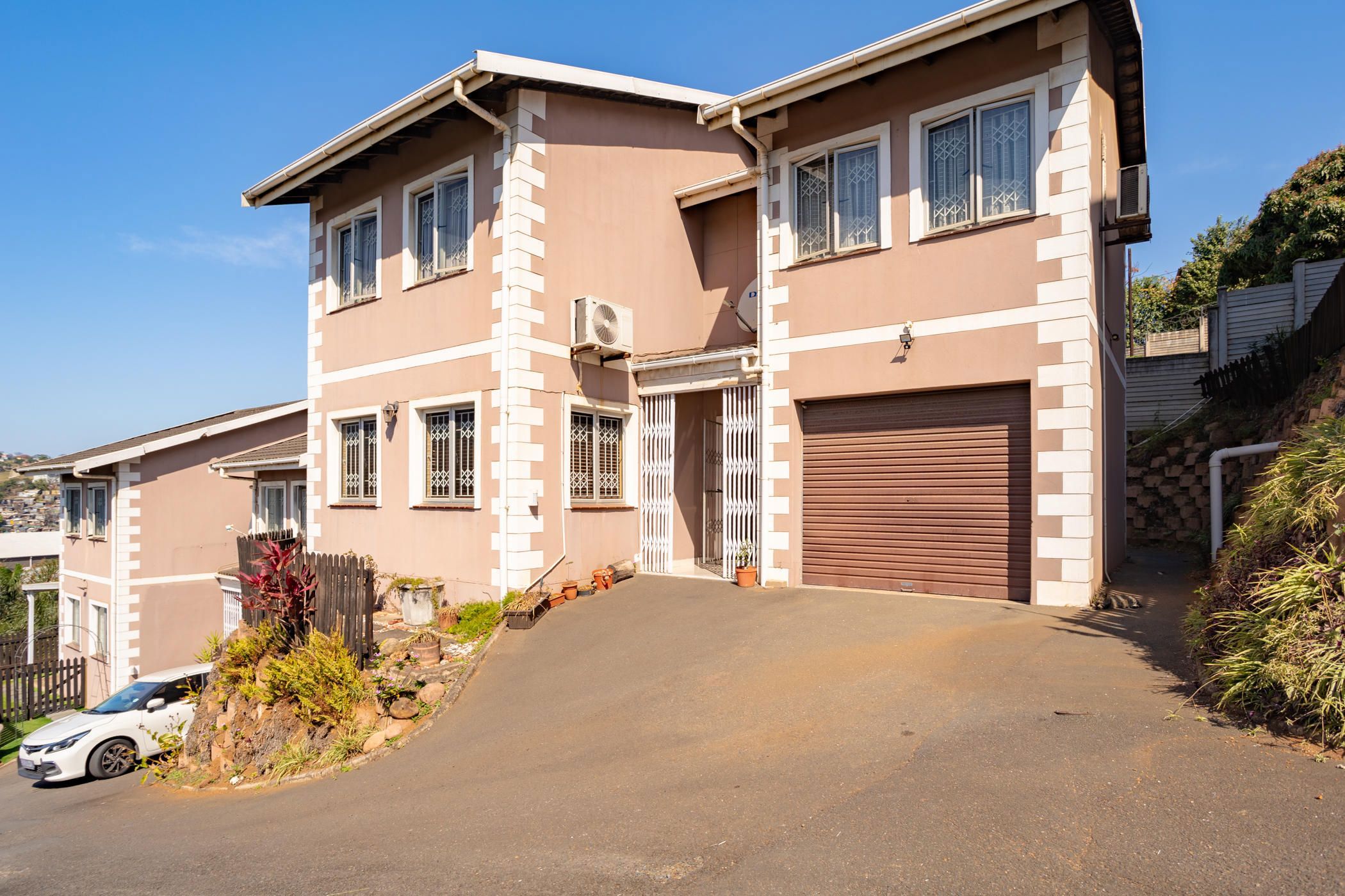 House for sale in Newlands East - 1WP1712417