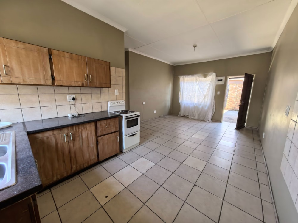 Garden cottage to rent in Dunnottar - 1SP1712398