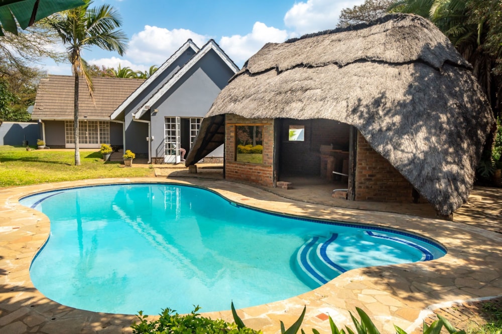 House for sale in Borrowdale, Zimbabwe - 3ZB1712418