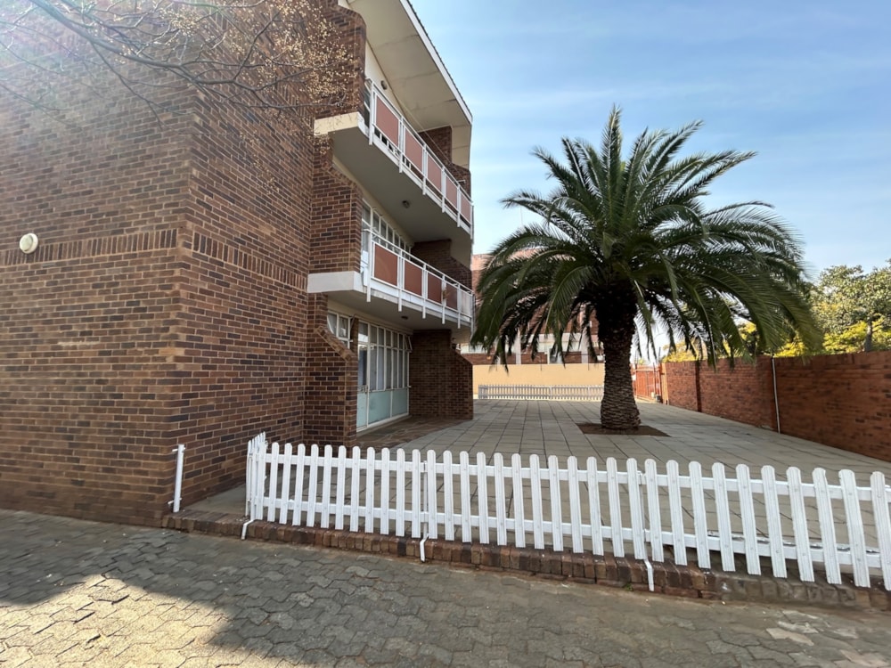 Apartment for sale in Belgravia, Kimberley - 1KJ1712430