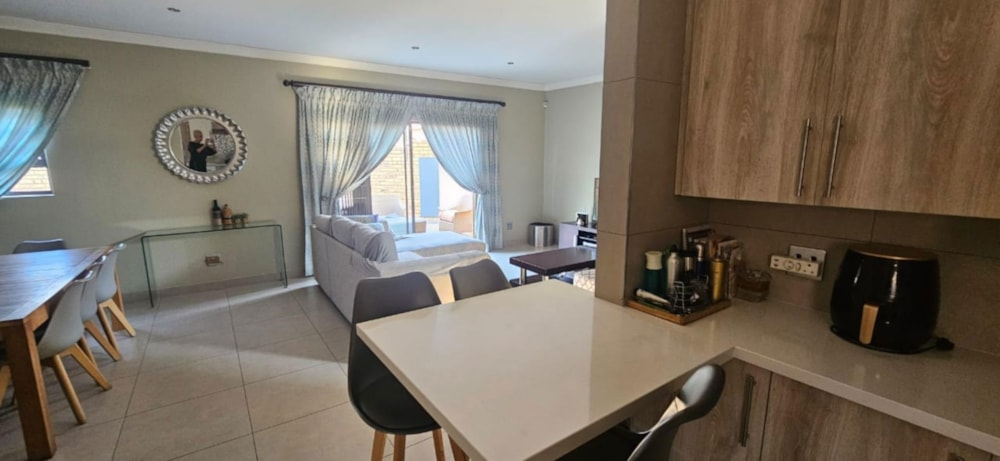 Cluster for sale in Raceview - 1GV1712485