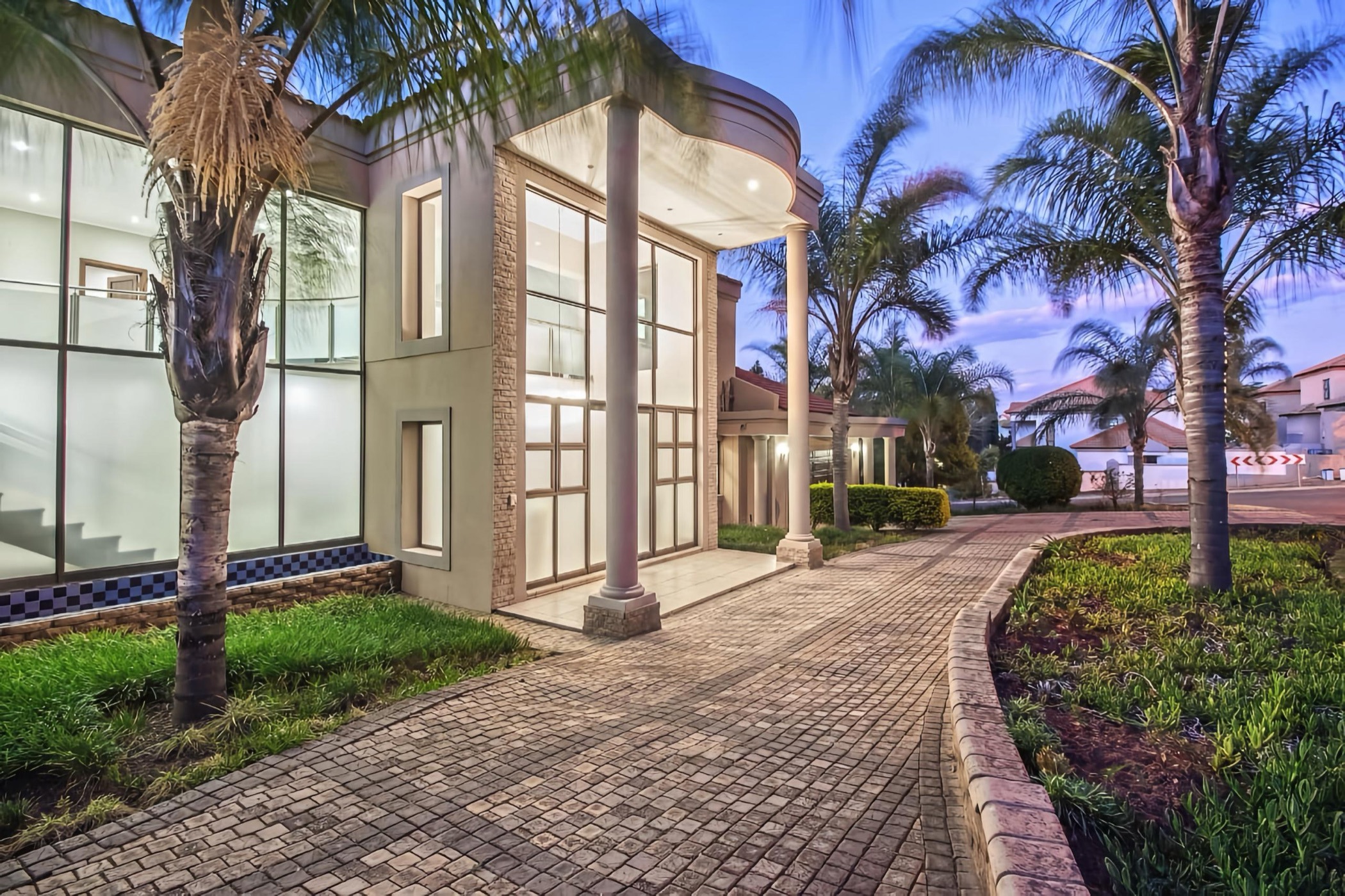 Double-storey house for sale in The Wilds - PT1712697