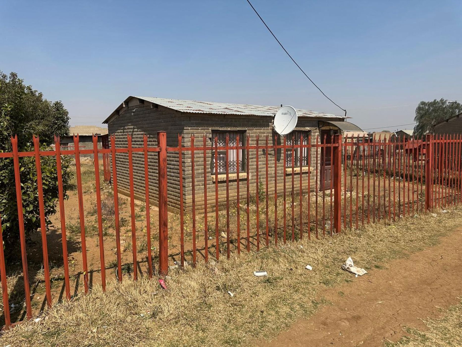 House for sale in Bloemside - 1BX1712531