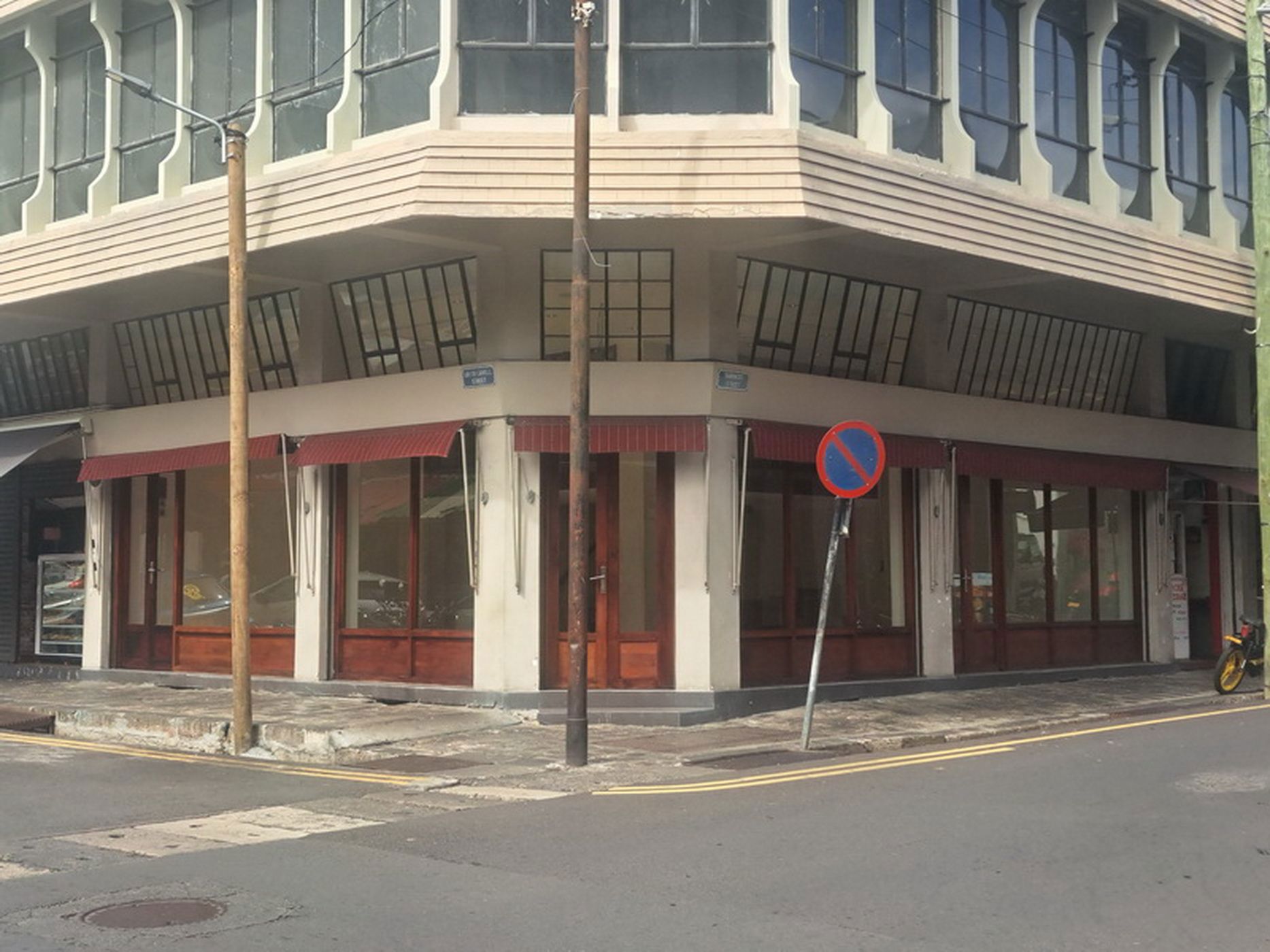 Commercial retail property to rent in Port Louis, Mauritius - MUR1712534