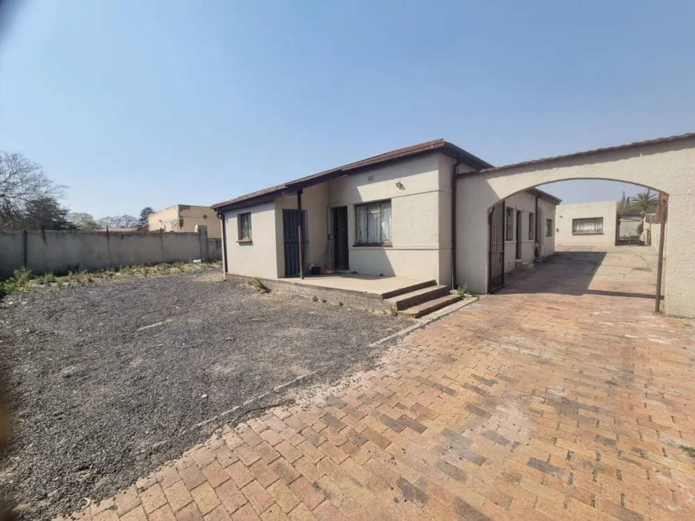 House for sale in Witbank Central (eMalahleni Central)  - 1WD1712593