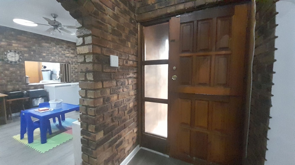 House for sale in Vanderbijlpark SE 3 - 1VT1712772