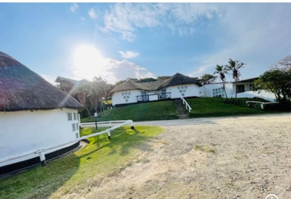 Apartment for sale in Coffee Bay - 1MH1712706