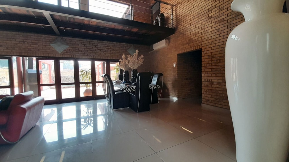 Double-storey house for sale in Vanderbijlpark SE 3 - 1VT1713117