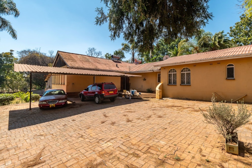 House for sale in Highlands, Zimbabwe - 3ZB1713001