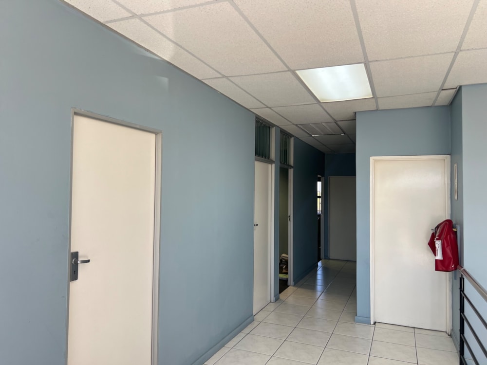 Commercial office for sale in Fairgrounds, Botswana - 3BO1713005 Commercial office for sale in Fairgrounds, Botswana - 3BO1713005