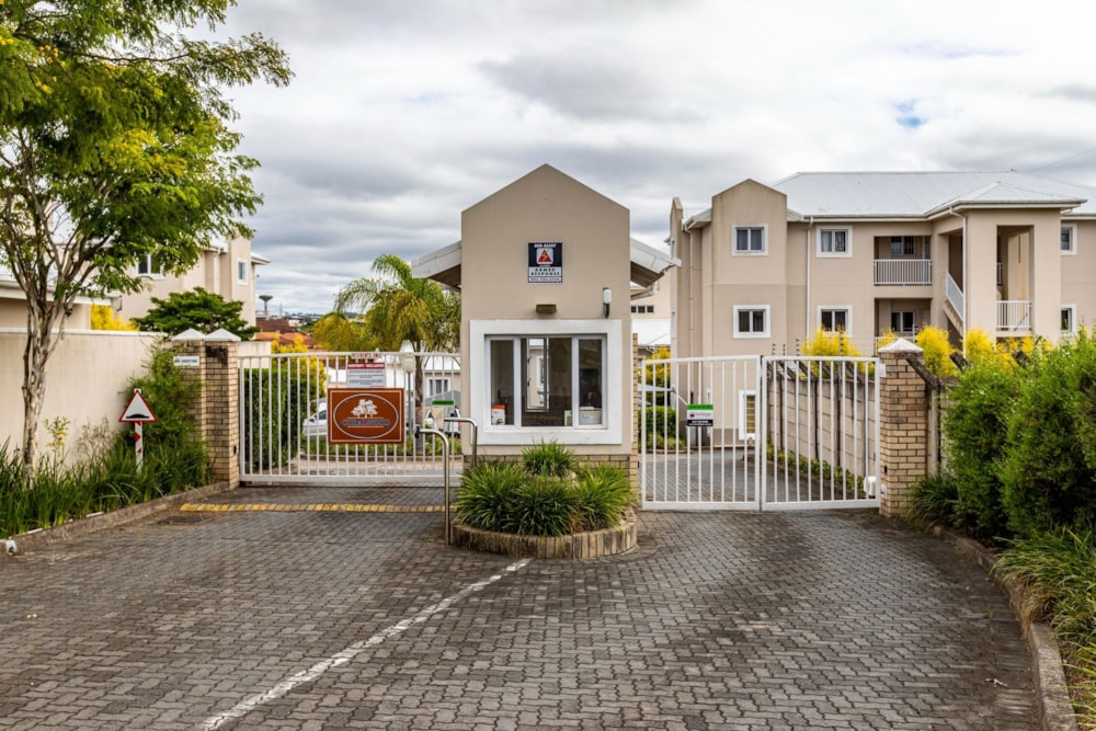 Apartment for sale in Beacon Bay - 1EZ1712737