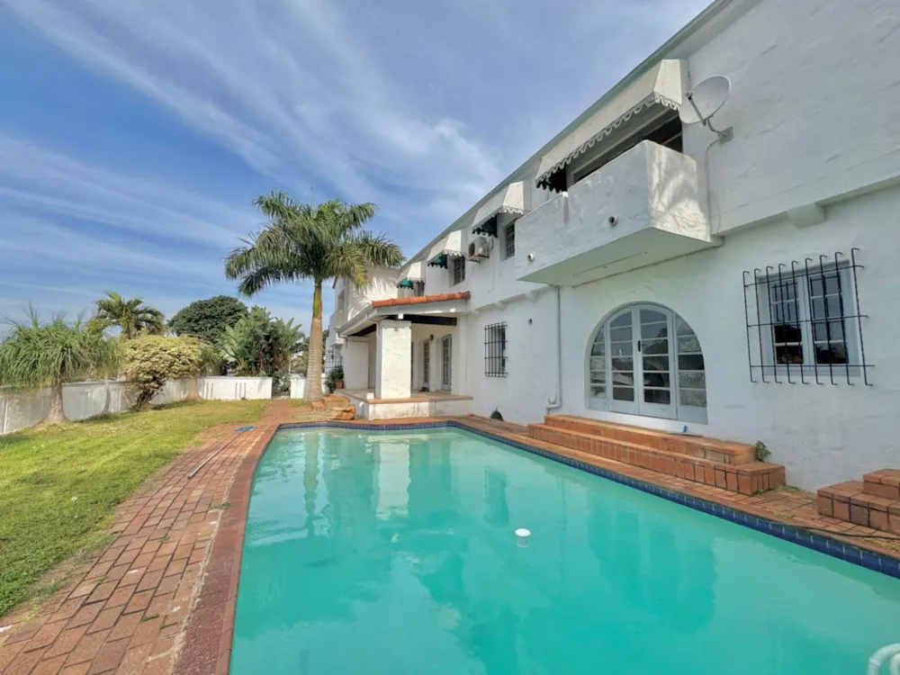 Double-storey house for sale in Glenwood, Durban - 1DA1710211 Double-storey house for sale in Glenwood, Durban - 1DA1710211