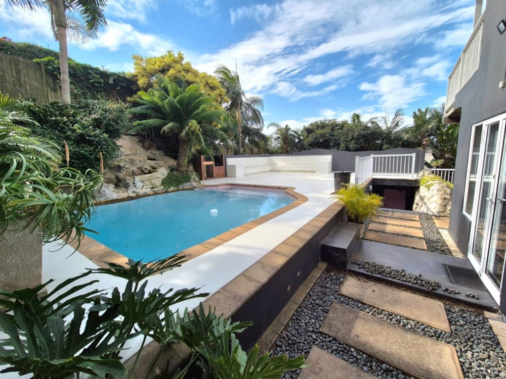 Double-storey house for sale in Glenwood, Durban - 1DA1709834 Double-storey house for sale in Glenwood, Durban - 1DA1709834