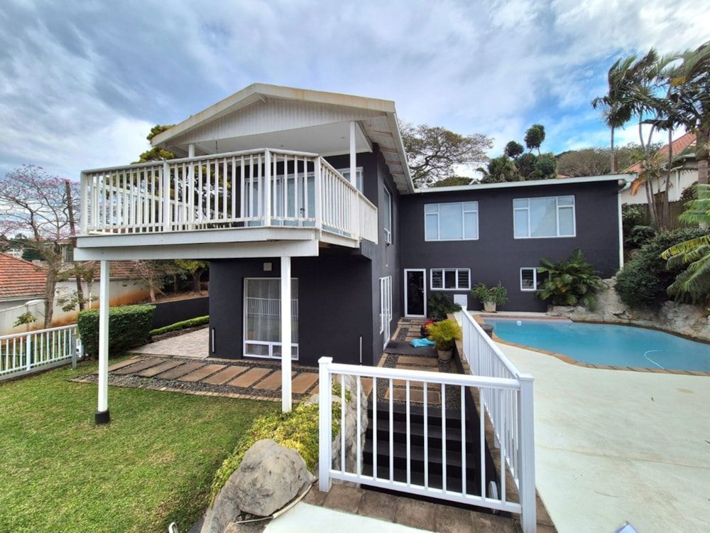 Double-storey house for sale in Glenwood, Durban - 1DA1709834 Double-storey house for sale in Glenwood, Durban - 1DA1709834