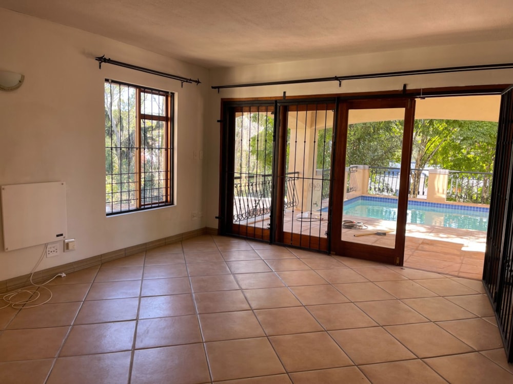 House for sale in Waterkloof, Pretoria East - PT1706841 House for sale in Waterkloof, Pretoria East - PT1706841