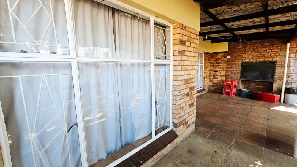 Townhouse for sale in Lydenburg (Mashishing) - 1LY1707514